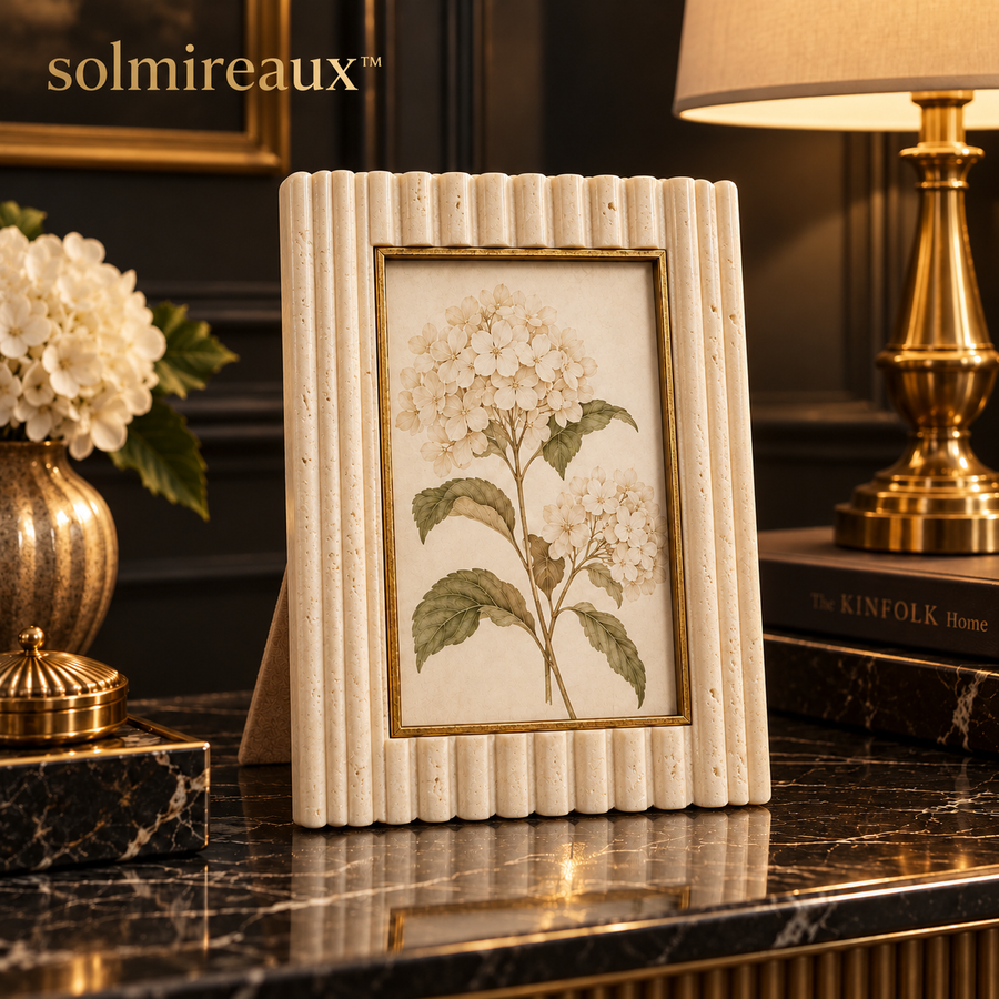 SOLMIREAUX™ Fluted Column Picture Frame